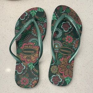 Havaianas Women's Floral Green Sandals